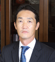 代表取締役 山本 寅雄
